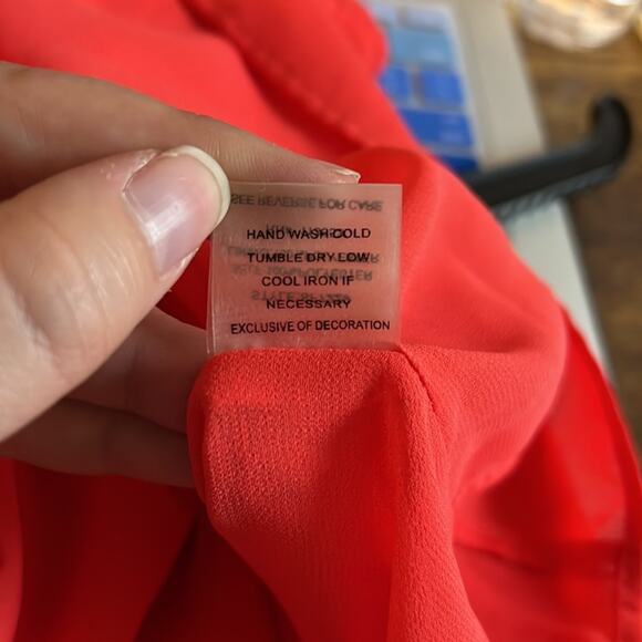 41 Hawthorn Coral Beaded Neckline Hidden Button Up Tank - Picture 12 of 13